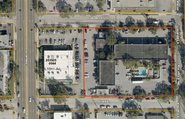 Hotel Available for Corporate Housing: 1425 S Tamiami Trl, Sarasota, FL 34239